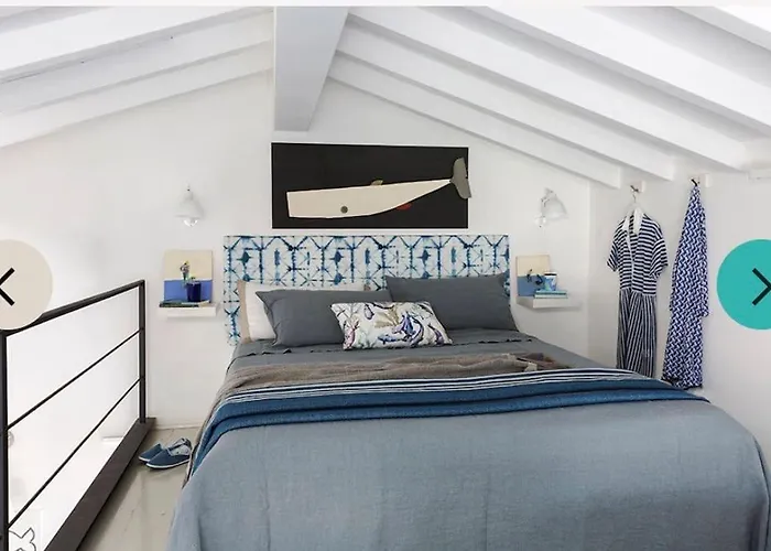 Lejlighed Loft Due Livelli Di Design Pubblicato Su Riviste Architettura Con Due Posti Auto *